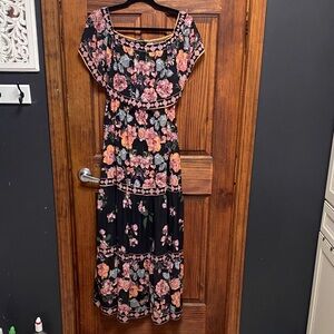 Jealous Tomato Black Floral Maxi Dress
